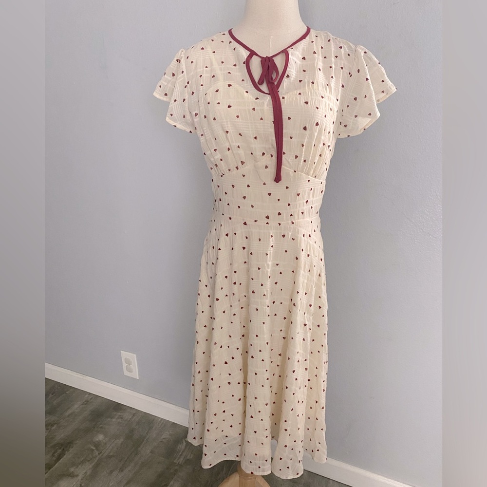 Voodoo vixen cream w/ red hearts dress 1940s